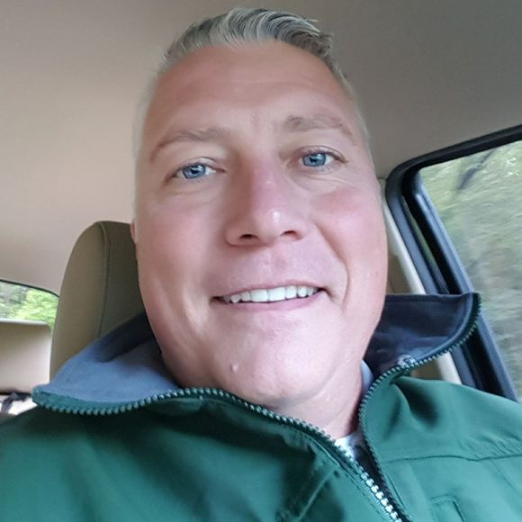 Meet your Posher, Kevin - Picture 1 of 1